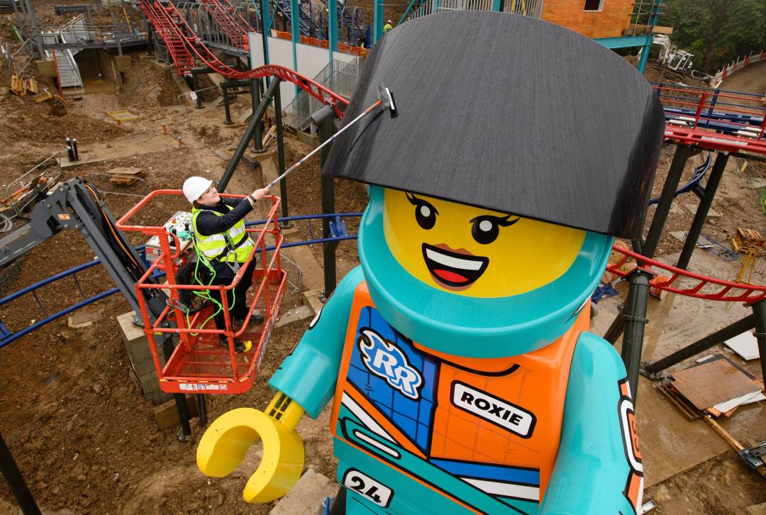 minifigura LEGO más grande del mundo